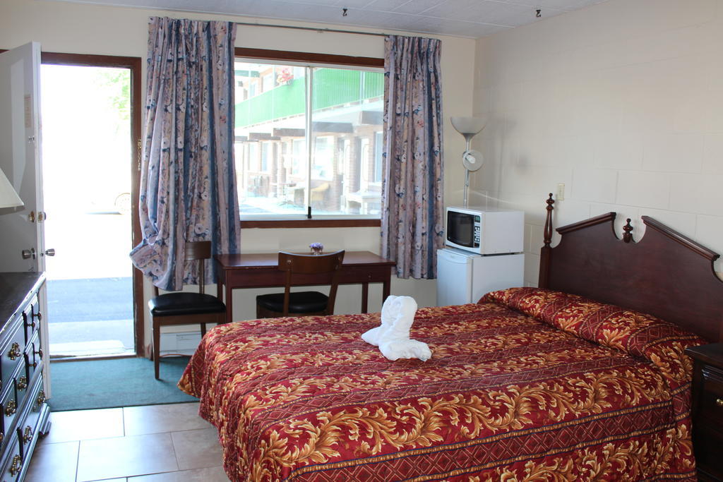 Ritz Inn Niagara Buitenkant foto