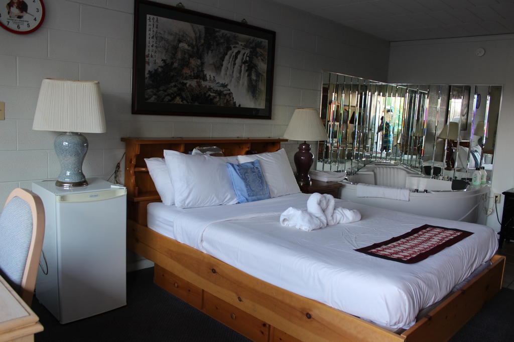 Ritz Inn Niagara Buitenkant foto