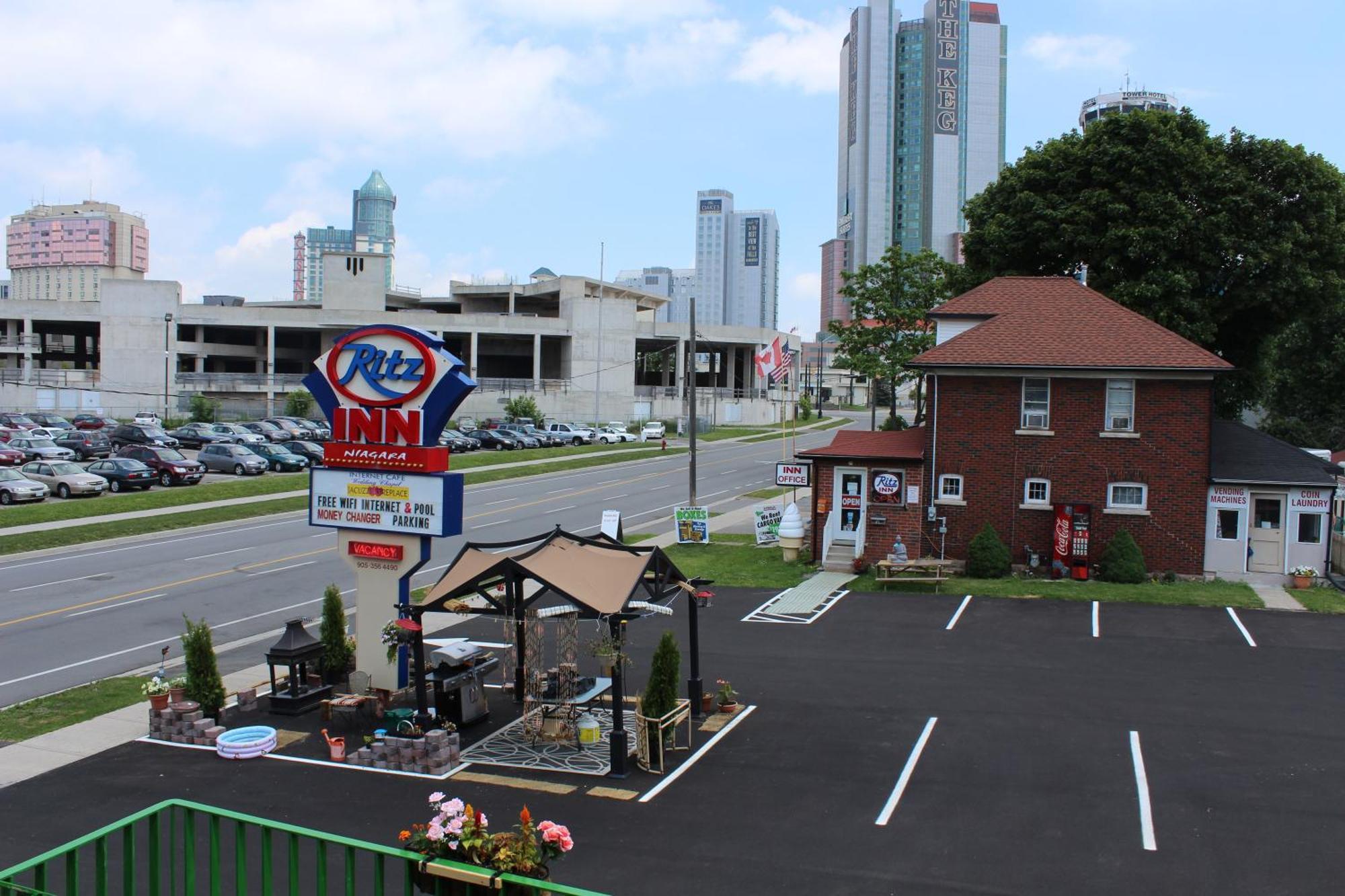 Ritz Inn Niagara Buitenkant foto